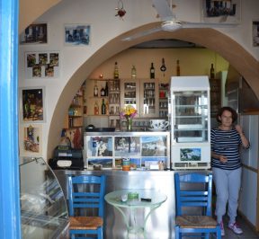 Il caffè di Dimitra - Kardiani, Tinos - Guida alla gastronomia greca