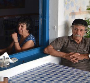 Giannakos Fish Tavern - Molos, Paros - Greek Gastronomy Guide