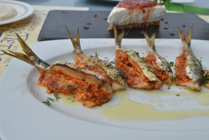 Ταβέρνα Καβουρόπετρα - Αίγινα - Greek Gastronomy Guide