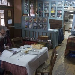 Καφενείο Άκανθος - Καλαρρύτες, Τζουμέρκα - Greek Gastronomy Guide
