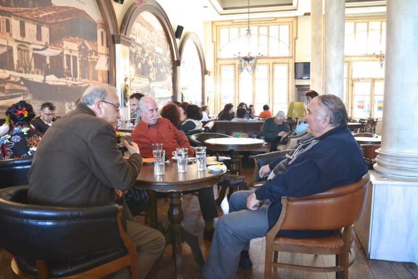 καφενείο Πανελλήνιον Μυτιλήνη Λέσβος