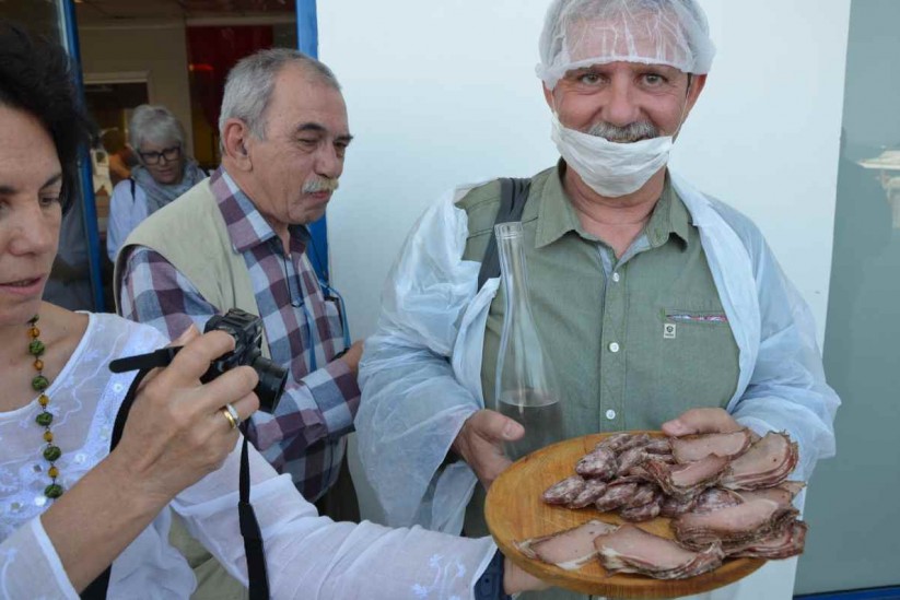 Cretan Sausages of Tinos