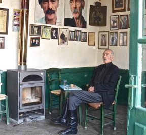 Skoulas cafe in Anogia, Crete