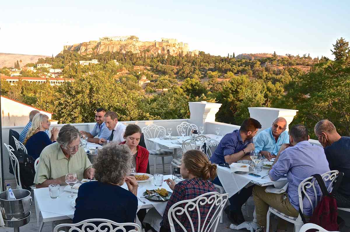 Афины рестораны с видом букинг салоники греция
