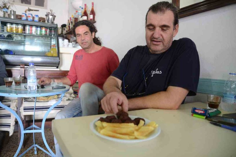 Καφενείο του Πάρβα στη Χώρα Αμοργού - Greek Gastronomy Guide
