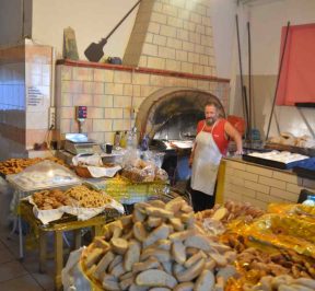 Ξυλόφουρνος Η Ναυτιλία - Καλαμάτα - Greek Gastronomy Guide