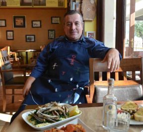 Tavern Sto Kyma - Andreas Zagakos - Kalamata - Greek Gastronomy Guide