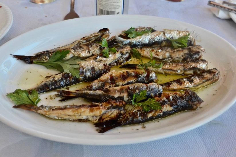 Eγκώμιο στον "άγνωστο στρατιώτη" της ελληνικής γαστρονομίας - Η ταβέρνα του Ψαρά - Greek Gastronomy Guide