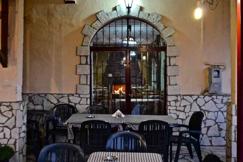 Taverna Grigoris - Pyrgaki Aigio - Griechischer Gastronomieführer