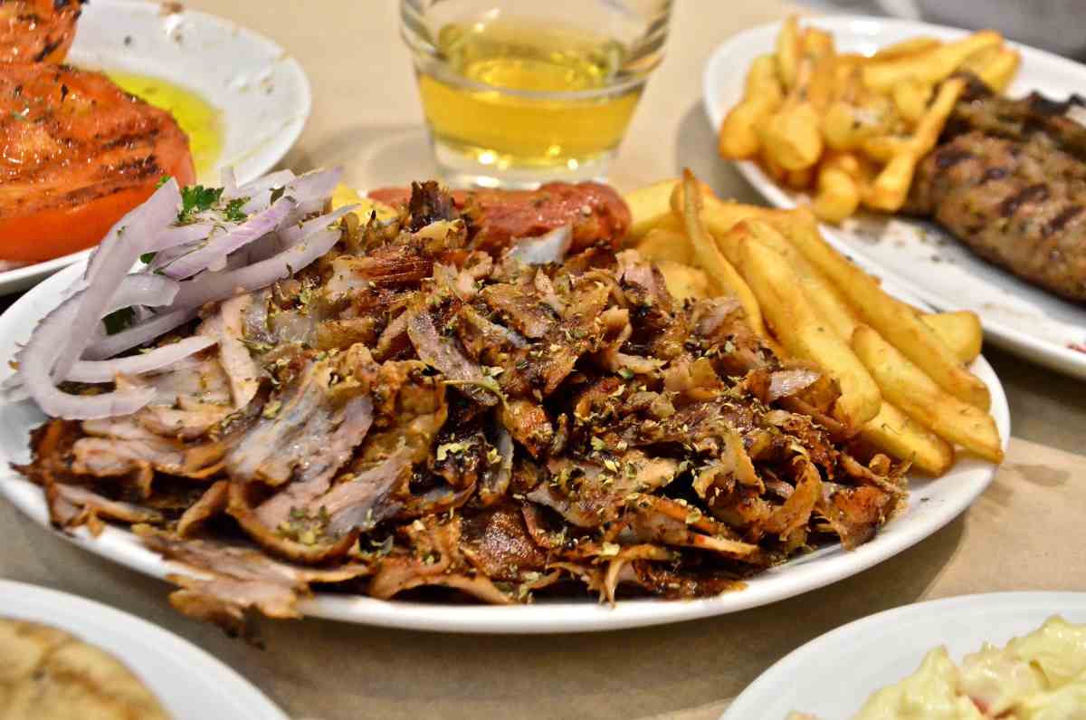 Gyros Thessaloniki - Mezes for ouzo - Greek Gastronomy Guide