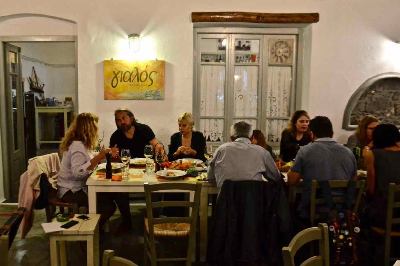 Ristorante Gialos a Pollonia - Milos - Guida Gastronomica Greca