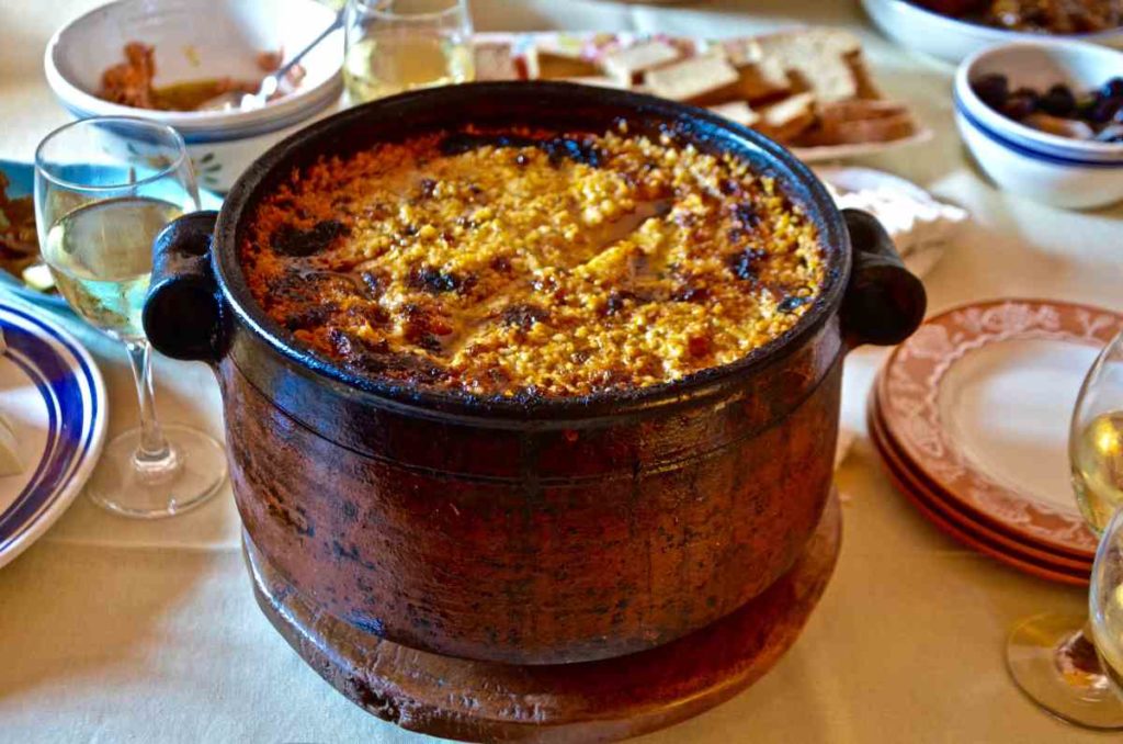 Η λακάνη, το παραδοσιακό φαγητό της Ρόδου από τους Μαυρίκους! - Εστιατόριο Μαυρίκος - Λίνδος, Ρόδος - Greek Gastronomy Guide
