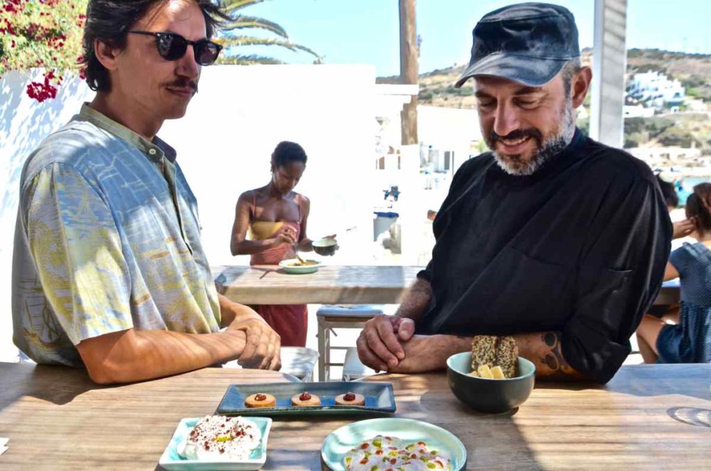 Ωμέγα 3 Fish Bar - Πλατύς Γυαλός, Σίφνος - Greek Gastronomy Guide