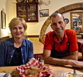 Taverna Hotzas - Giannis Linos, Chios - Guida alla gastronomia greca