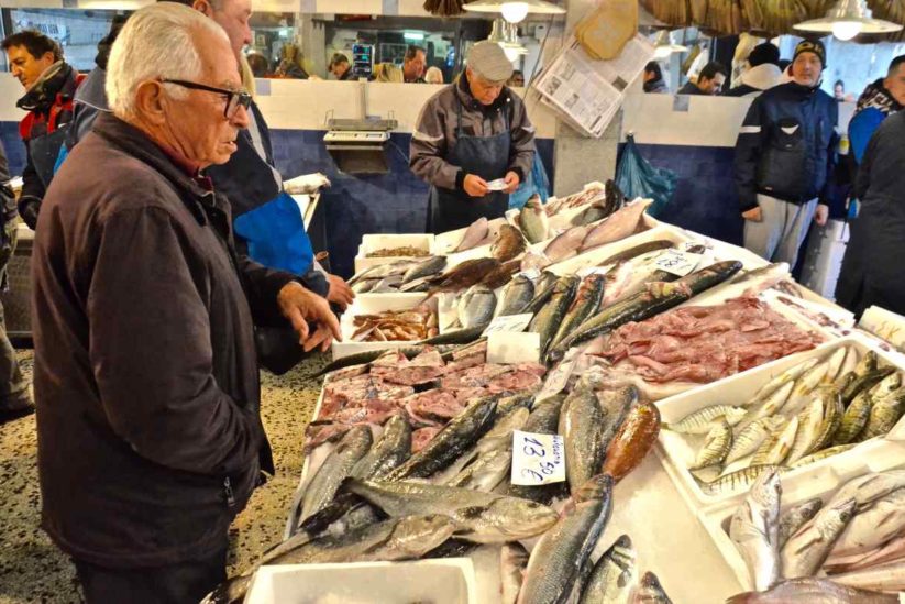 Λαϊκή Αγορά Νάουσας - Greek Gastronomy Guide