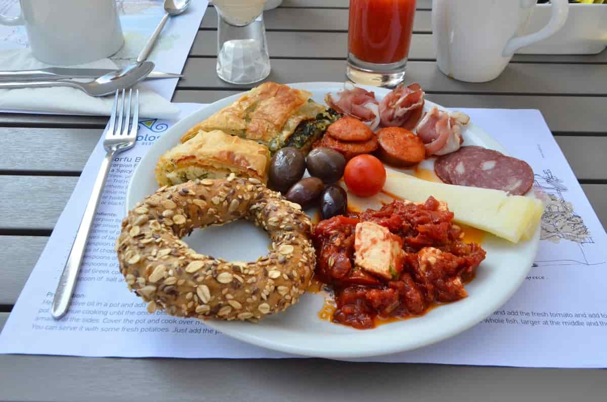 Το Ελληνικό Πρωινό στα ξενοδοχεία Βούλγαρη στην Κέρκυρα - Greek Gastronomy Guide