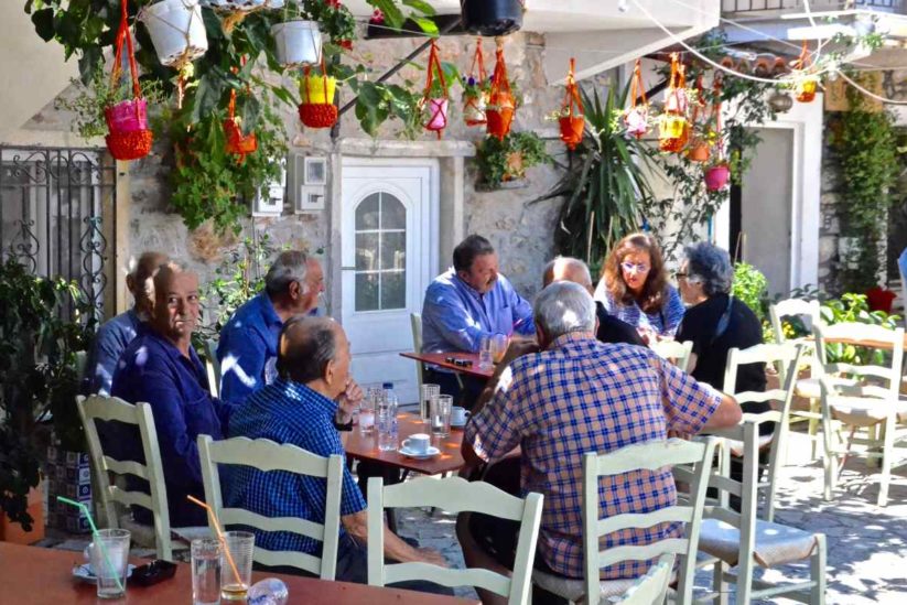 Καφενεία στο Πιτυός της Χίου - Greek Gastronomy Guide
