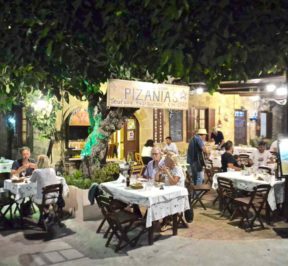 Πιζάνιας Ψαροταβέρνα - Παλιά Πόλη, Ρόδος - Greek Gastronomy Guide