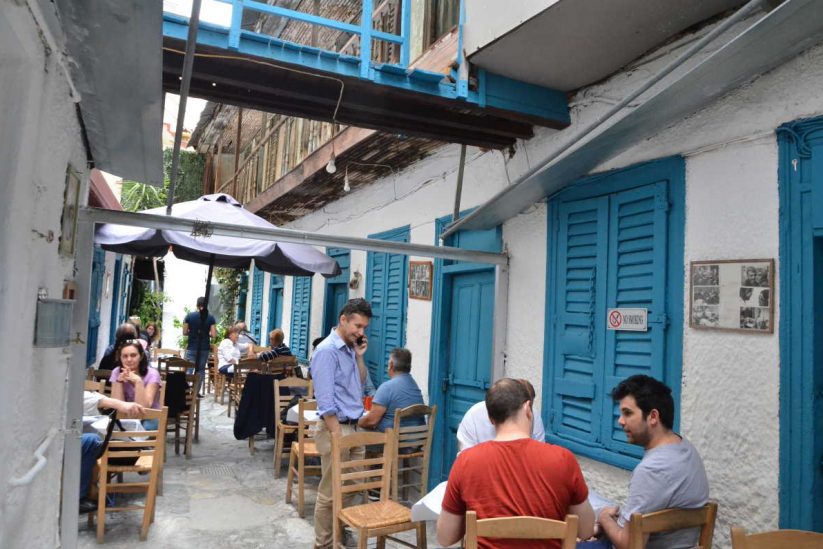 Καφενείο - Ουζερί Αυλή - Ψυρρή, Αθήνα - Greek Gastronomy Guide