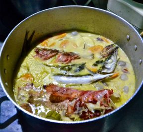 Kakavia - Fischsuppe - Paros Cyclades Rezept - Griechischer Gastronomieführer