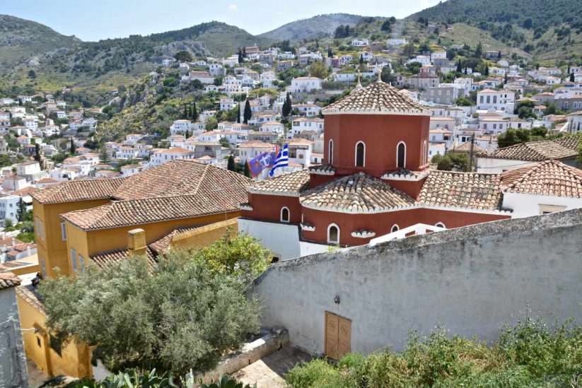 Mansion houses of Hydra - Greek Gastronomy Guide