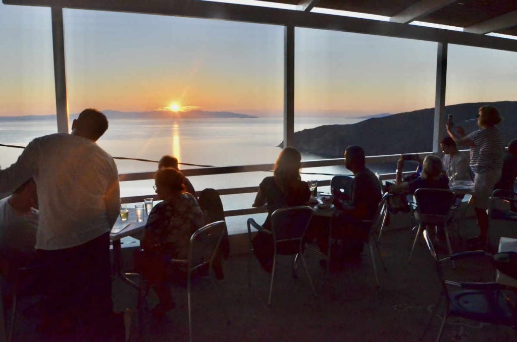 Ресторан Kamara Sunset Café - Потамос, Аморгос - Путеводитель по греческой гастрономии