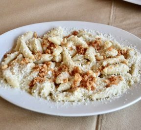 Goges - Traditional pasta of Monemvasia - Greek Gastronomy Guide