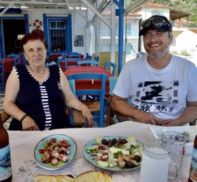 Manolas Tavern in Trikeri - Manolis Giamarelos - Greek Gastronomy Guide
